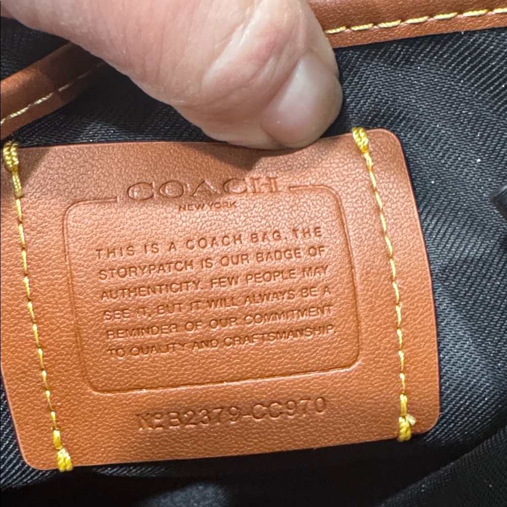 NWT Coach Leatherware Black and Gray Crossbody Bag - Picture 7 of 8